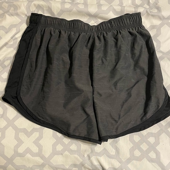 COPY - Nike Tempo- M - Picture 2 of 3